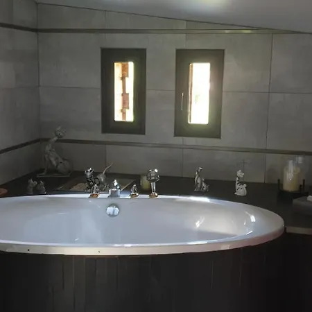 Bed & Breakfast Domaine De La Rue De La Tour *